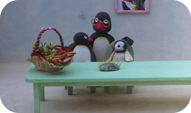 Pingu And The Packing Material