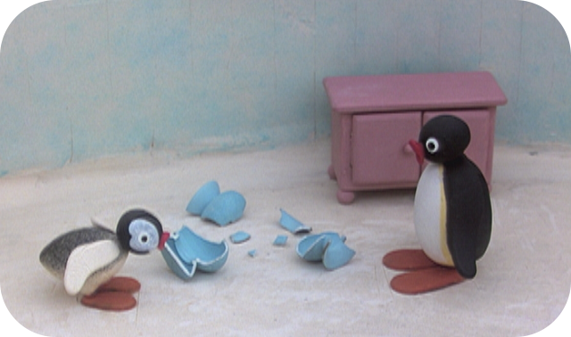 Pingu And The Broken Vase