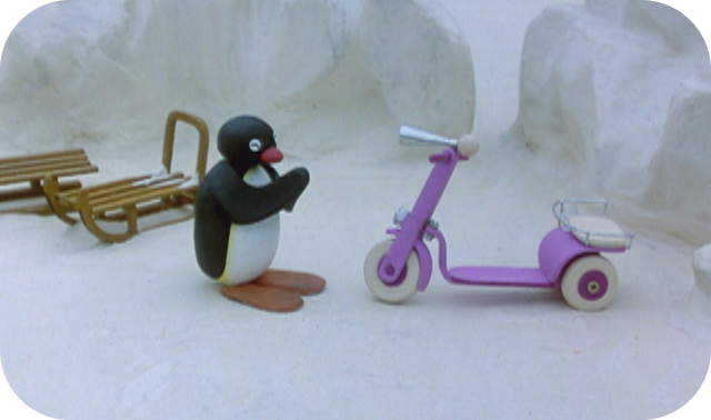 Pingu And The Paper Aeroplane